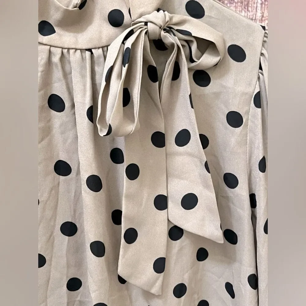 Cure Polka-Dotted Long Sleeve Blouse - Picture 2 of 7